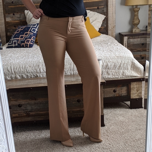 ❤️SALE❤️🌿BCBG MAXAZRIA PANTS🌿 - Picture 10 of 12